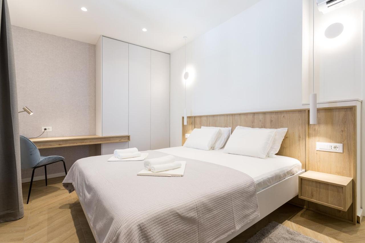 Top Floor Luxury Suite สปลิท ภายนอก รูปภาพ